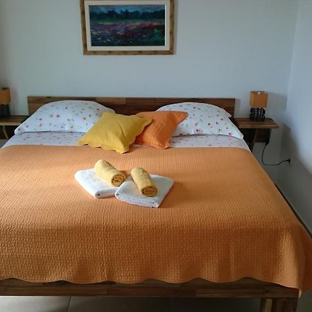 Apartments Mare Hvar Town Room photo