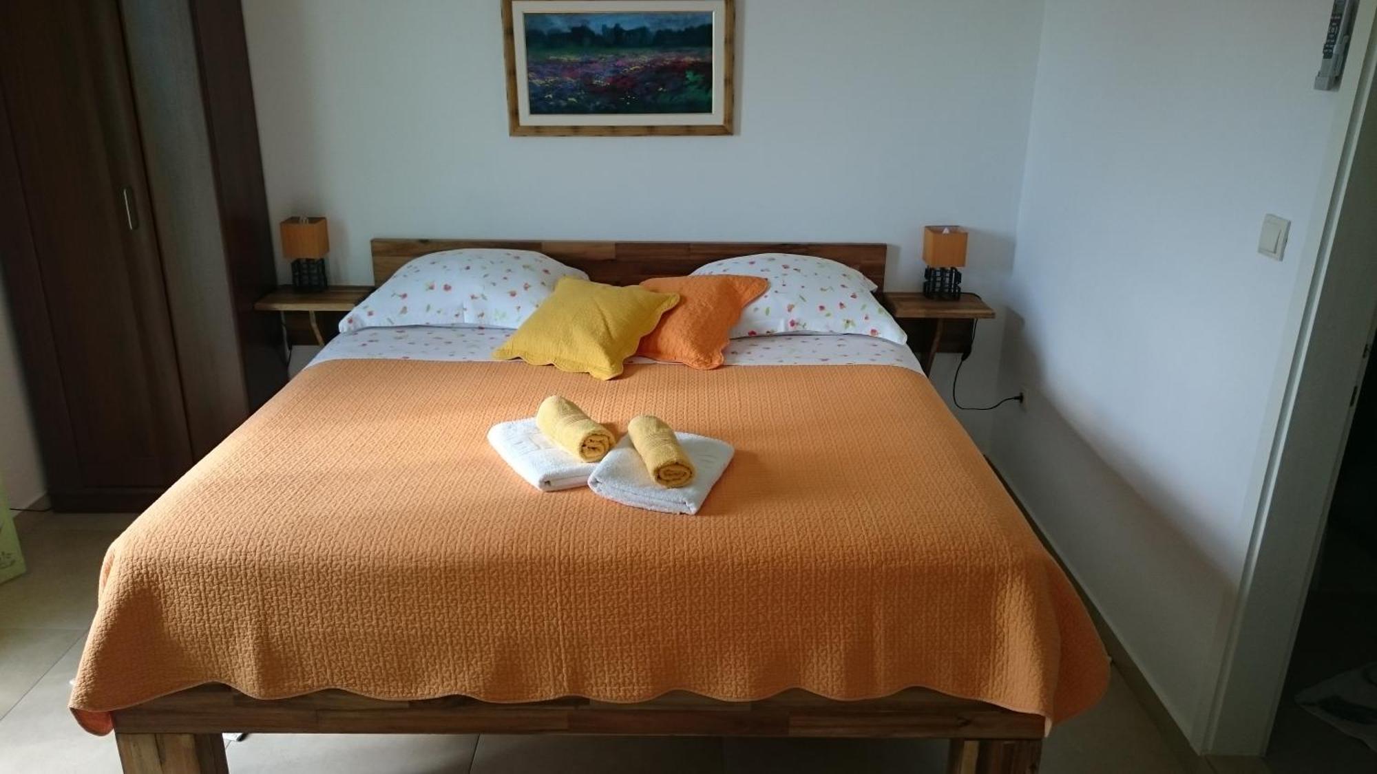 Apartments Mare Hvar Town Room photo