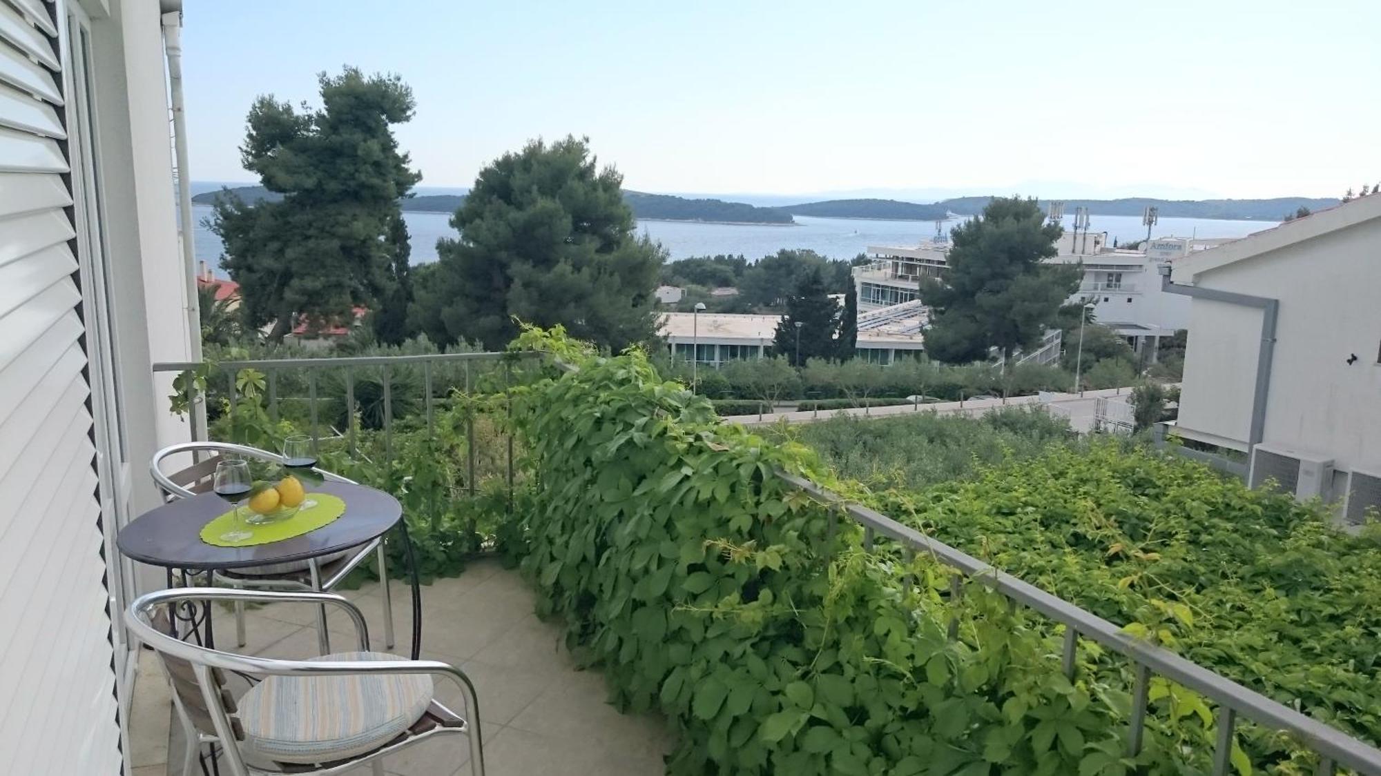 Apartments Mare Hvar Town Room photo