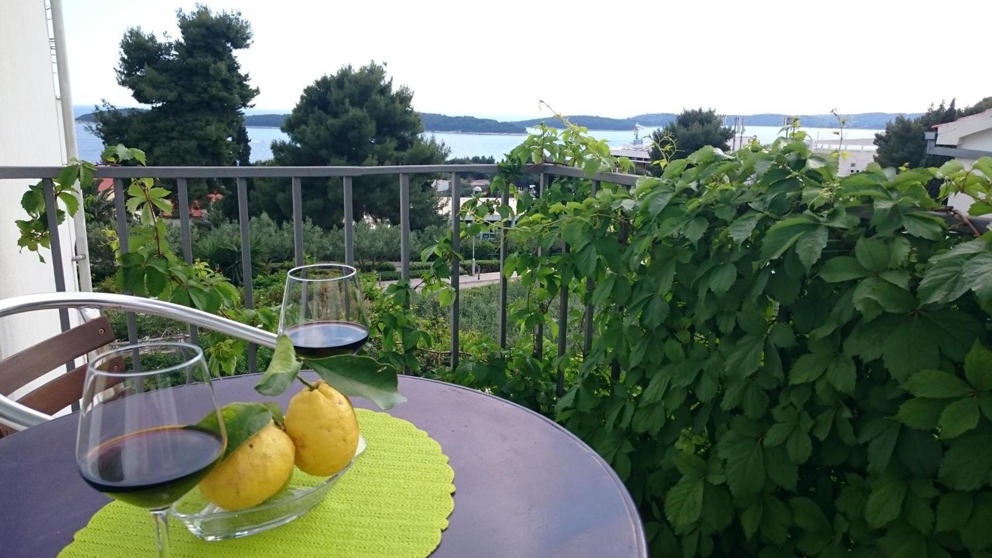 Apartments Mare Hvar Town Room photo