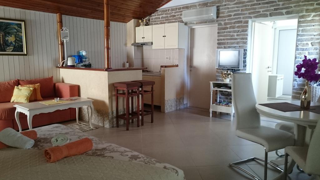 Apartments Mare Hvar Town Exterior photo
